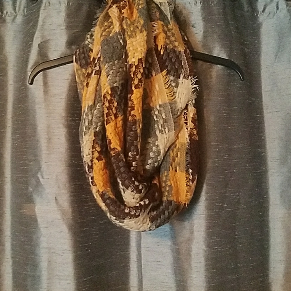 Scarf